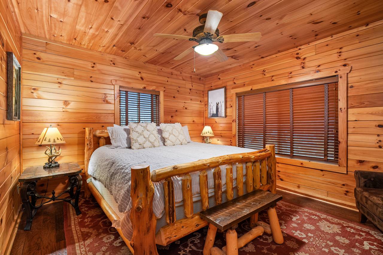 Entry level king bedroom with TV Entry level king bedroom with TV