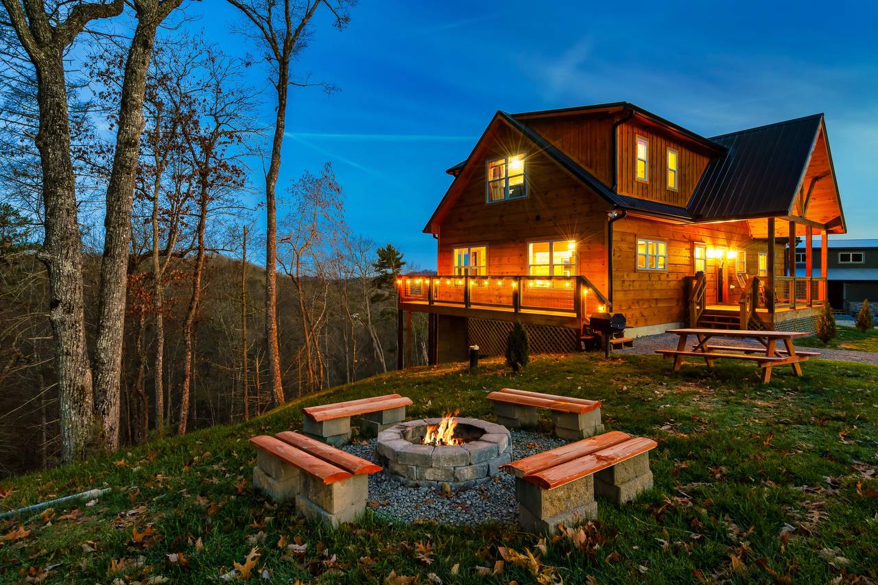 Sit by the fire under the Smoky Mountain stars! Sit by the fire under the Smoky Mountain stars!