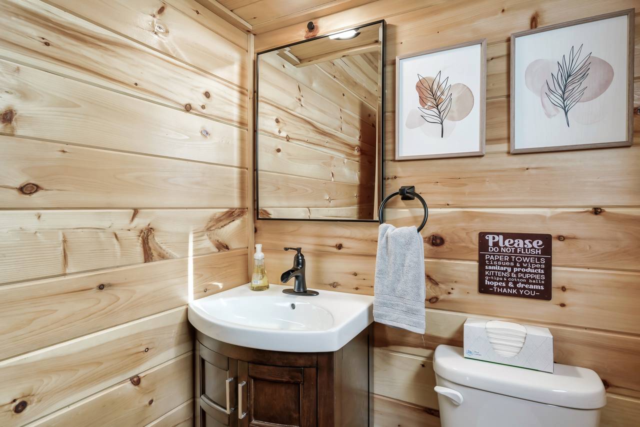 Half bath on the entry level Half bath on the entry level