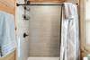 Bath 2: en-suite with standing shower Bath 2: en-suite with standing shower