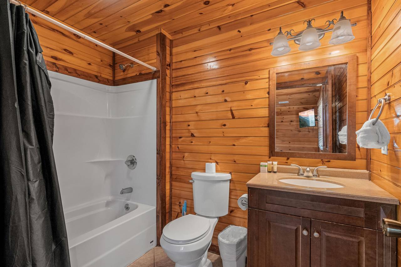 <span class="name">Bath 3; bunk bedroom bathroom with tub/shower combo</span> <span class="name">Bath 3; bunk bedroom bathroom with tub/shower combo</span>