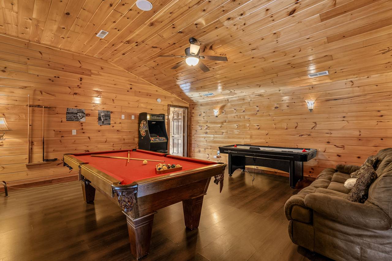 <span class="name">Game Room: Pool Table, Air Hockey, & Multi-Cade Arcade</span> <span class="name">Game Room: Pool Table, Air Hockey, & Multi-Cade Arcade</span>