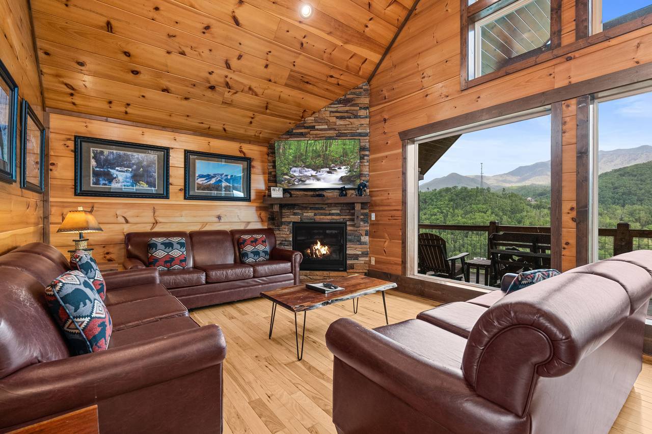 Living room with fireplace and big screen TV! Living room with fireplace and big screen TV!