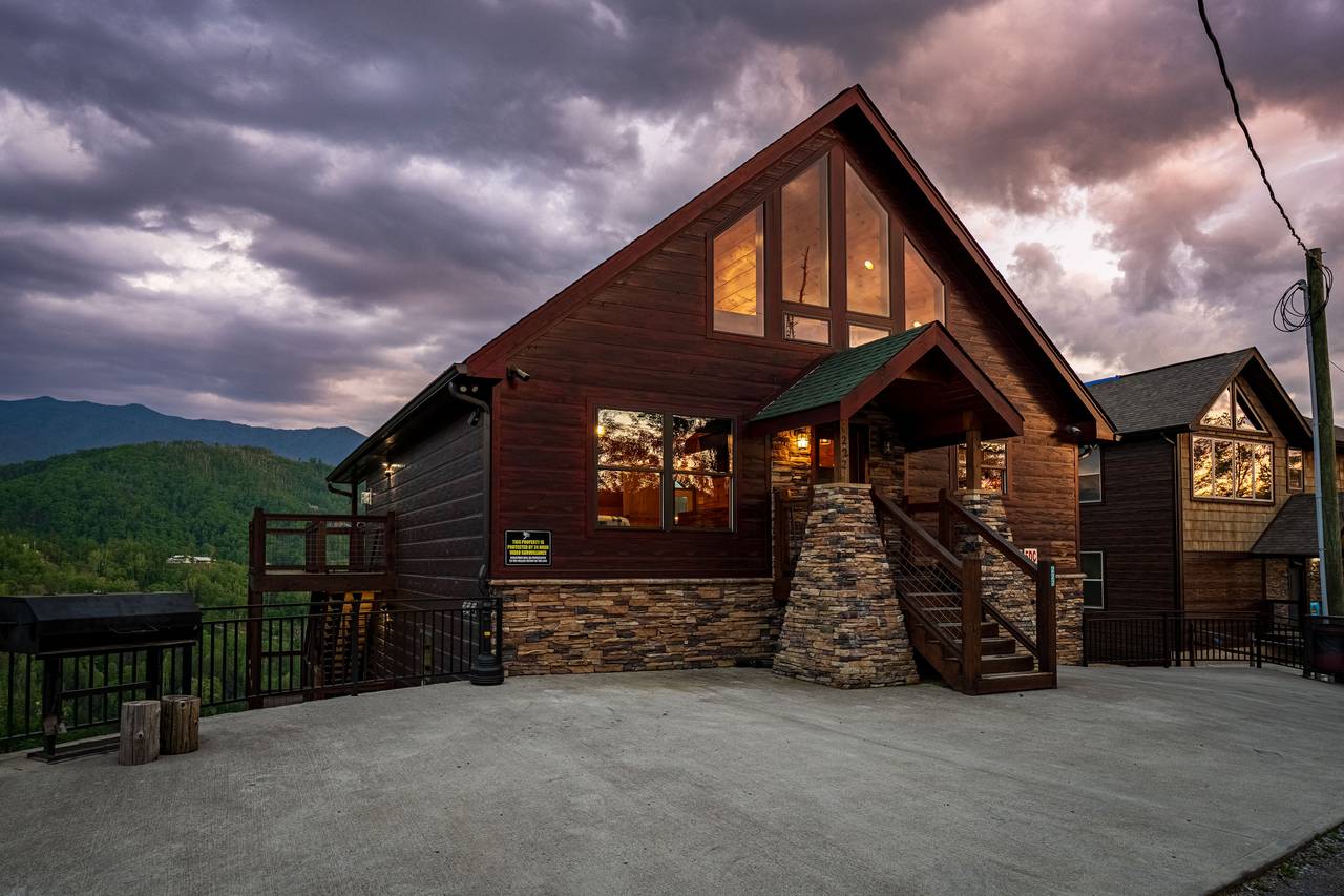 Welcome to Splashtastic View Lodge! Welcome to Splashtastic View Lodge!