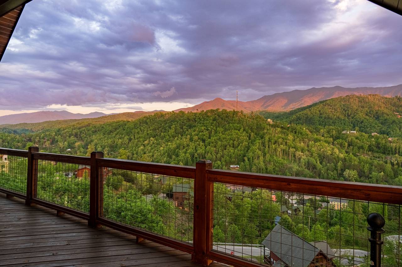 Gorgeous views of The Great Smoky Mountains! Gorgeous views of The Great Smoky Mountains!