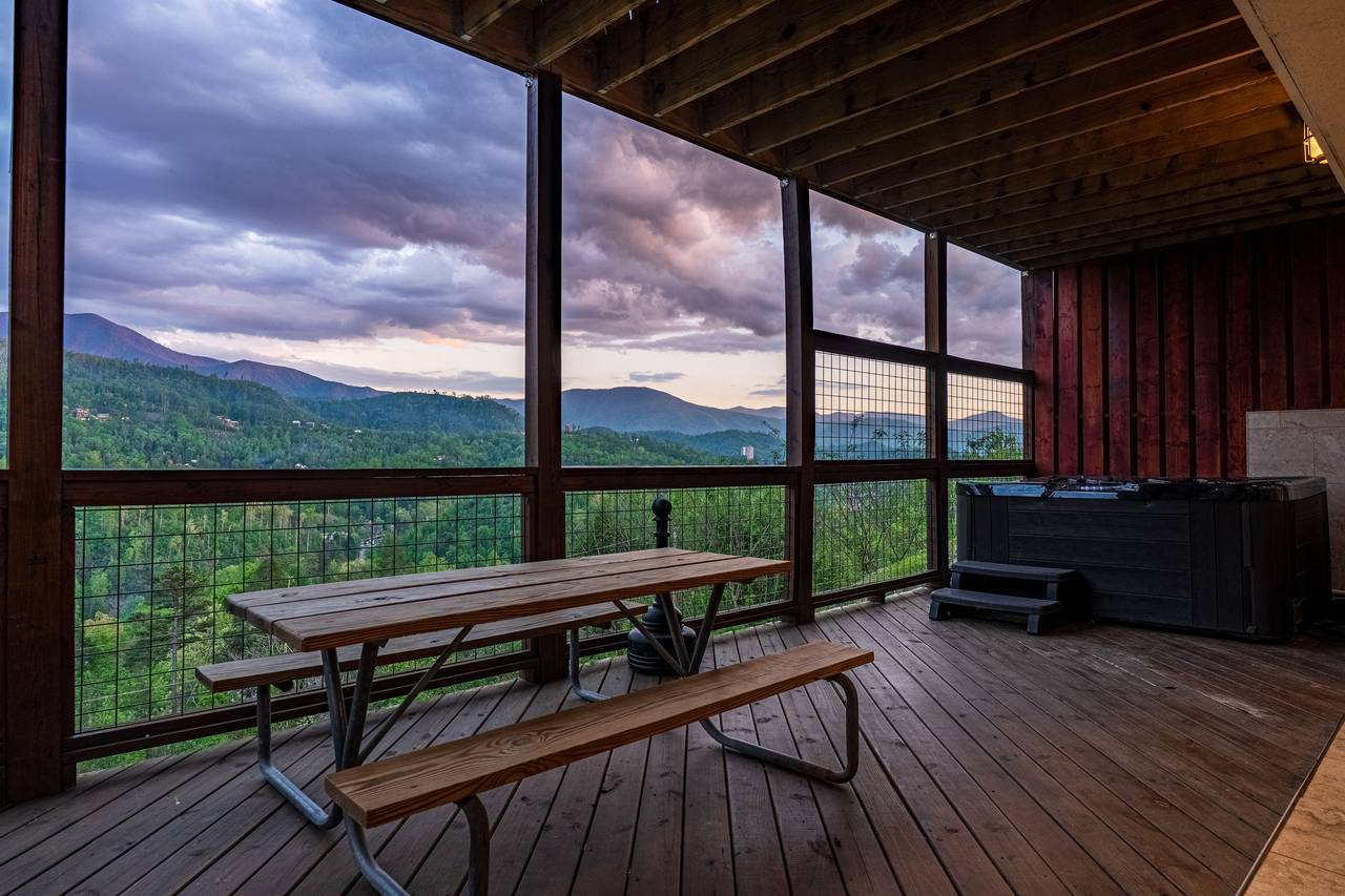Have a picnic on the back deck while taking in the views! Have a picnic on the back deck while taking in the views!