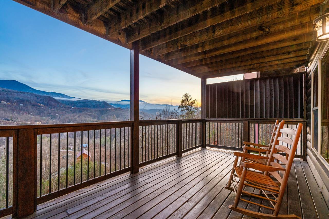 <span class="name">Expansive Deck With Rocking Chairs & Views</span> <span class="name">Expansive Deck With Rocking Chairs & Views</span>