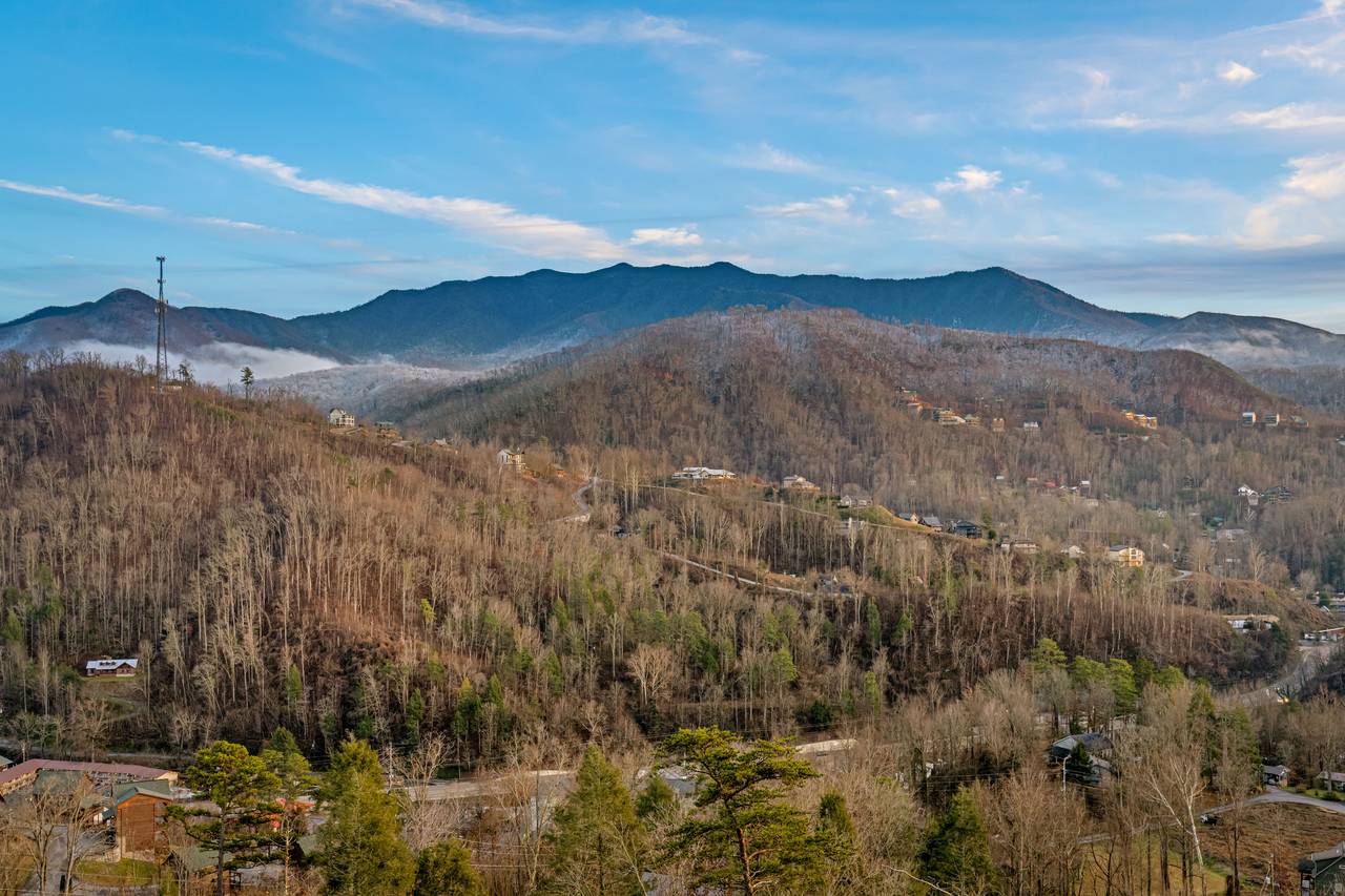 <span class="name">Breathtaking views from the decks of All About the View</span> <span class="name">Breathtaking views from the decks of All About the View</span>