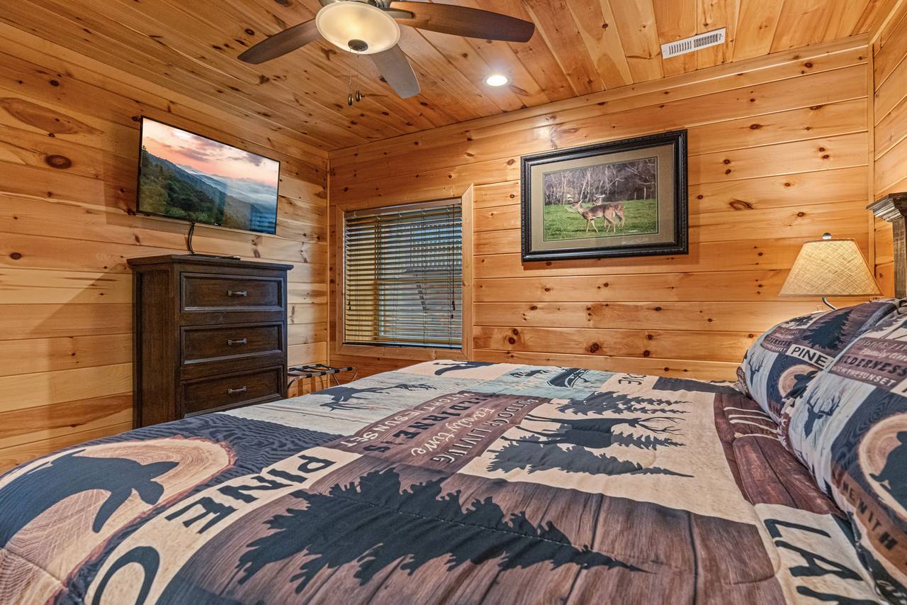 <span class="name">Spacious King Bedrooms Designed For Comfort</span> <span class="name">Spacious King Bedrooms Designed For Comfort</span>