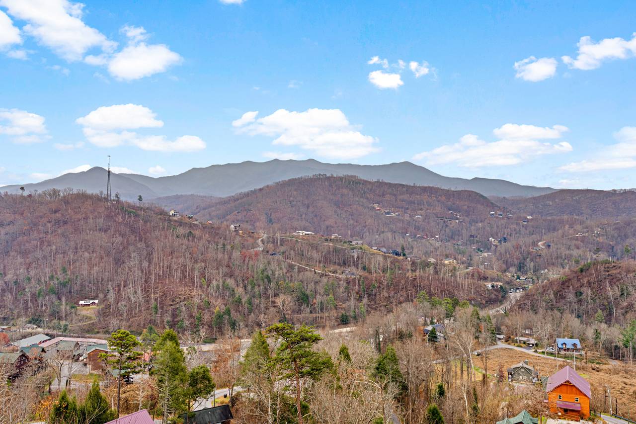 <span class="name">Panoramic Smoky Mountain Views From The Cabin</span> <span class="name">Panoramic Smoky Mountain Views From The Cabin</span>