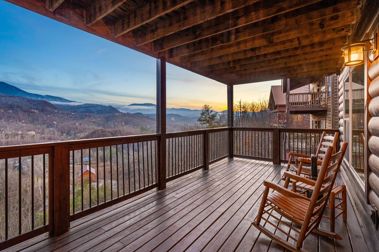 <span class="name">Expansive Deck With Rocking Chairs & Views</span> <span class="name">Expansive Deck With Rocking Chairs & Views</span>