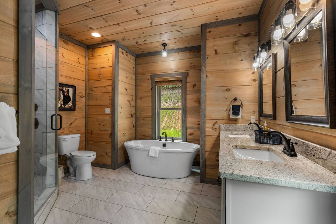 Soak or shower in the main level bath with tub & walk-in shower Soak or shower in the main level bath with tub & walk-in shower