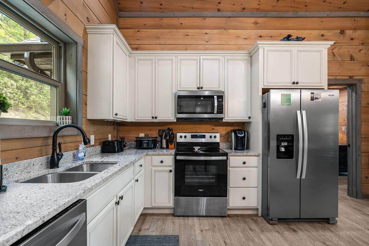 Cook up your favorites in the fully equipped kitchen! Cook up your favorites in the fully equipped kitchen!