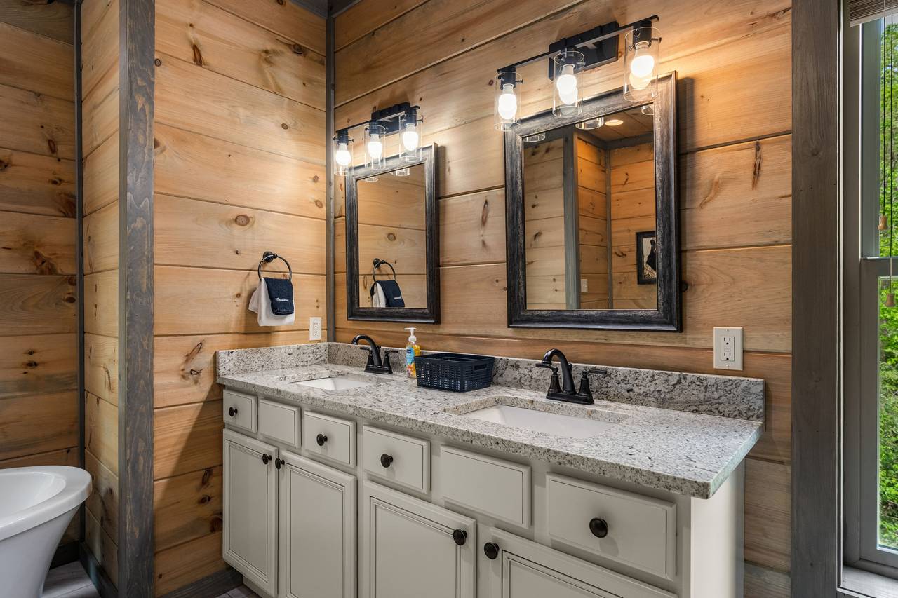 Soak or shower in the main level bath with tub & walk-in shower Soak or shower in the main level bath with tub & walk-in shower