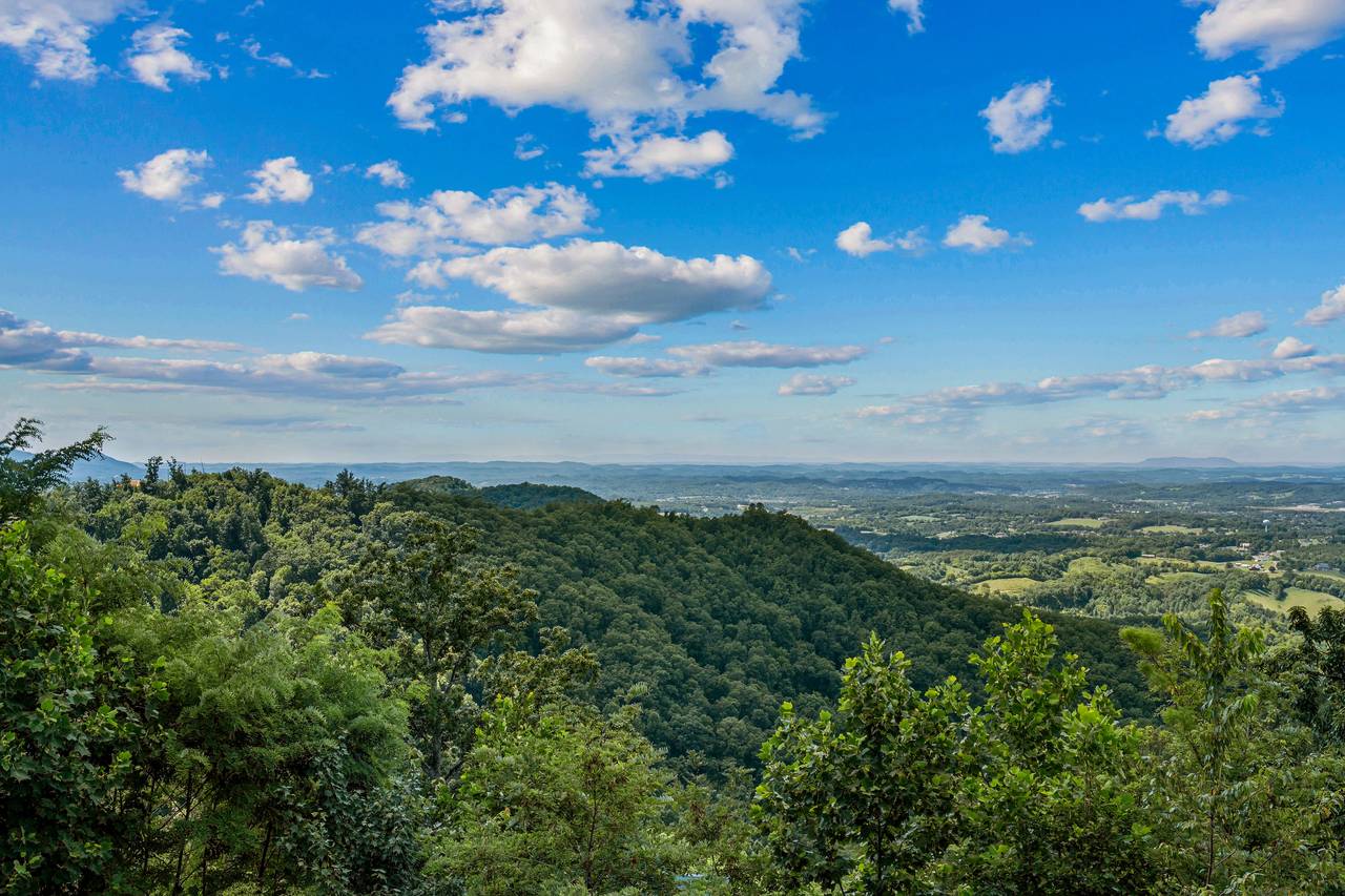 Unobstructed Smoky Mountain views Unobstructed Smoky Mountain views