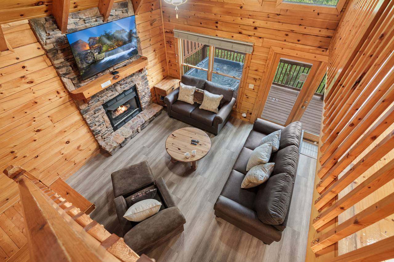 Spacious living room with fireplace & queen sleeper sofa, TV. Spacious living room with fireplace & queen sleeper sofa, TV.