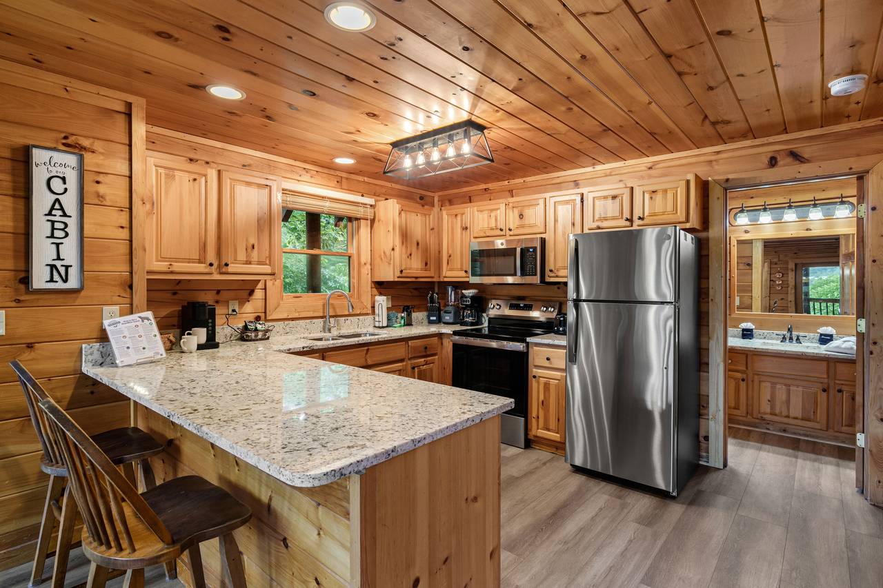 Fully equipped kitchen with coffee maker and Keurig. Fully equipped kitchen with coffee maker and Keurig.