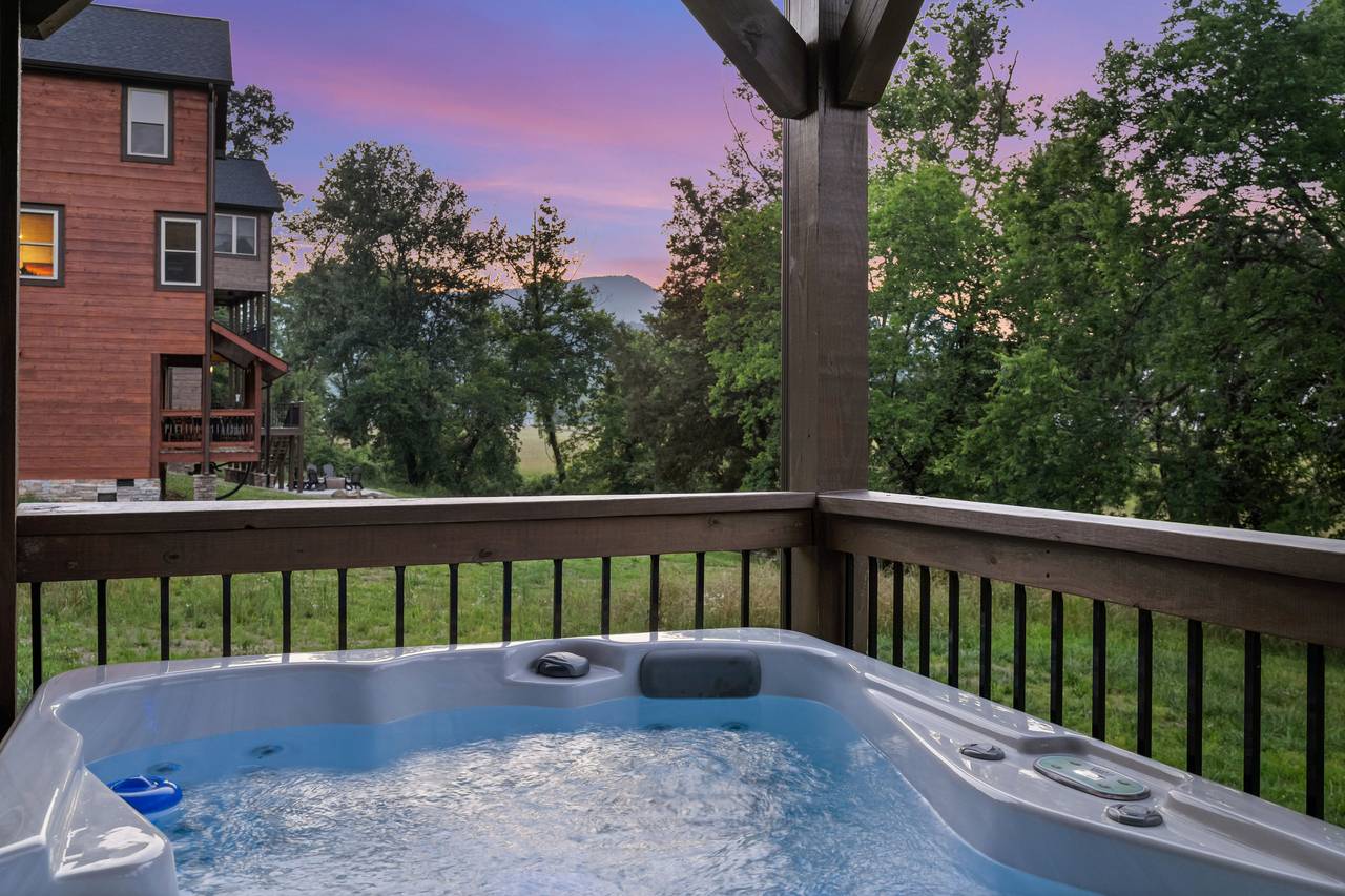 <span class="name">Unwind in the hot tub with the sounds of the creek below</span> <span class="name">Unwind in the hot tub with the sounds of the creek below</span>