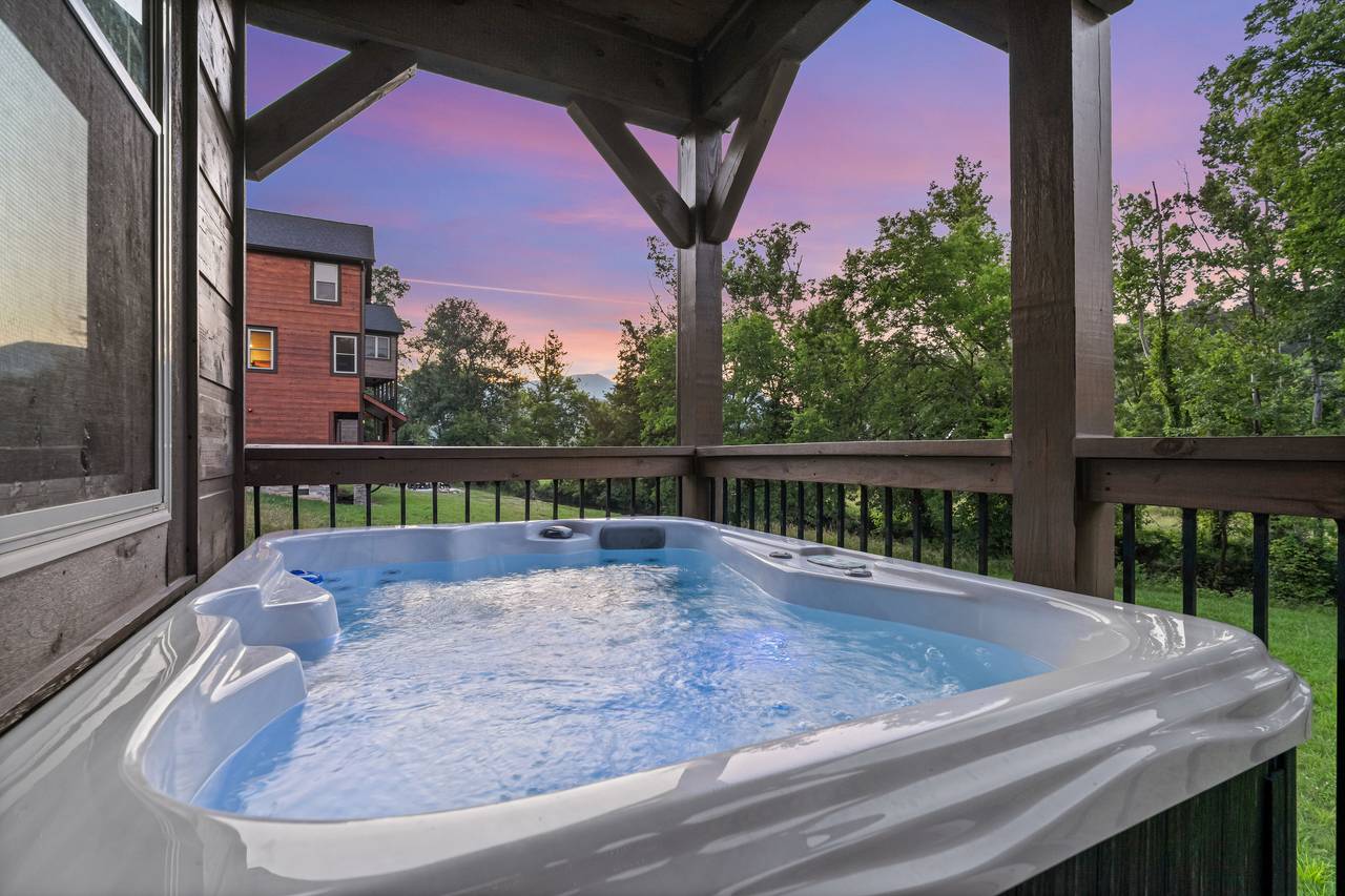 <span class="name">Unwind in the hot tub with the sounds of the creek below</span> <span class="name">Unwind in the hot tub with the sounds of the creek below</span>