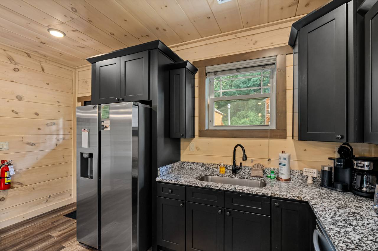 <span class="name">Fully equipped kitchen with stainless steel appliances</span> <span class="name">Fully equipped kitchen with stainless steel appliances</span>
