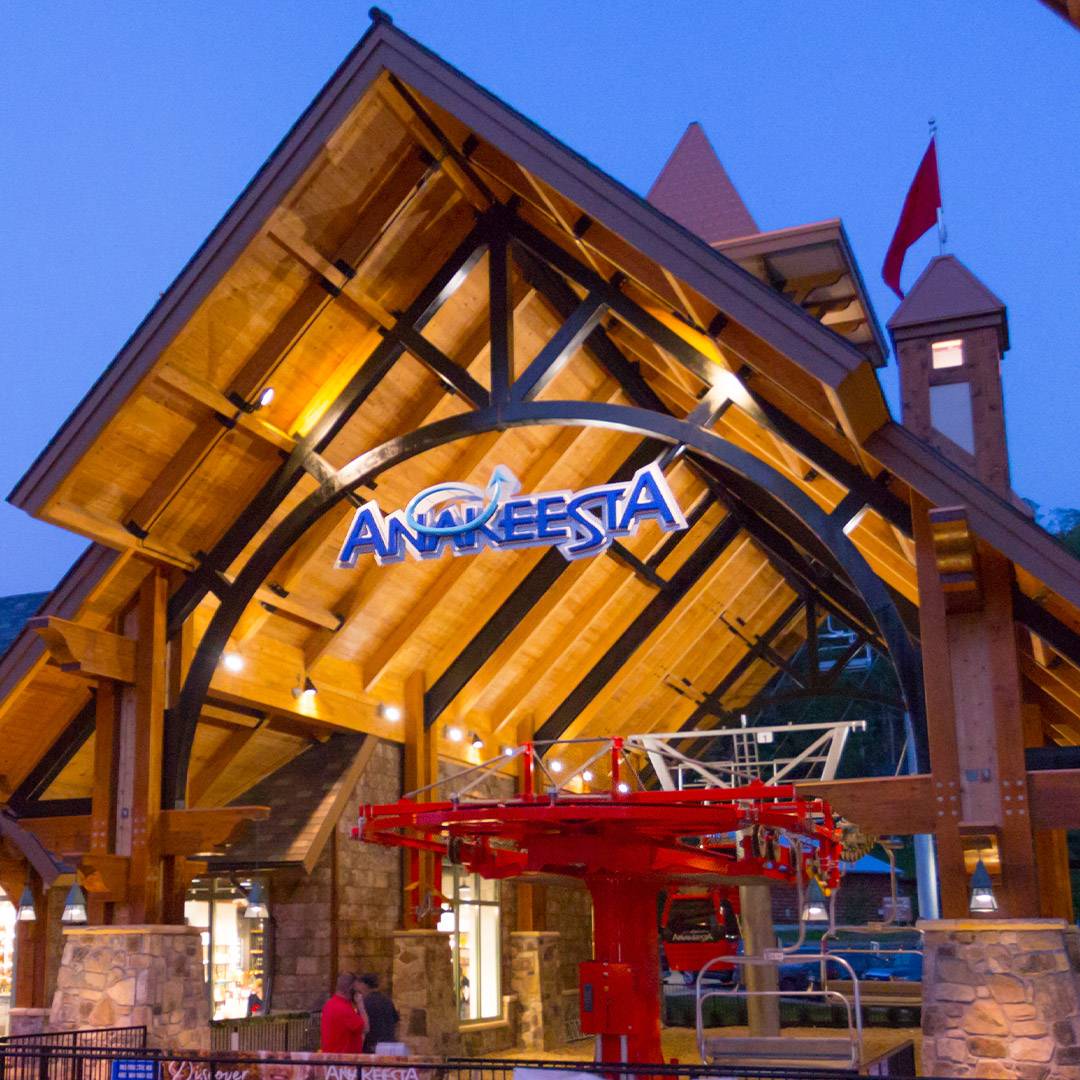 <span class="name">Free attractions passes, every day of your stay!</span> <span class="name">Free attractions passes, every day of your stay!</span>