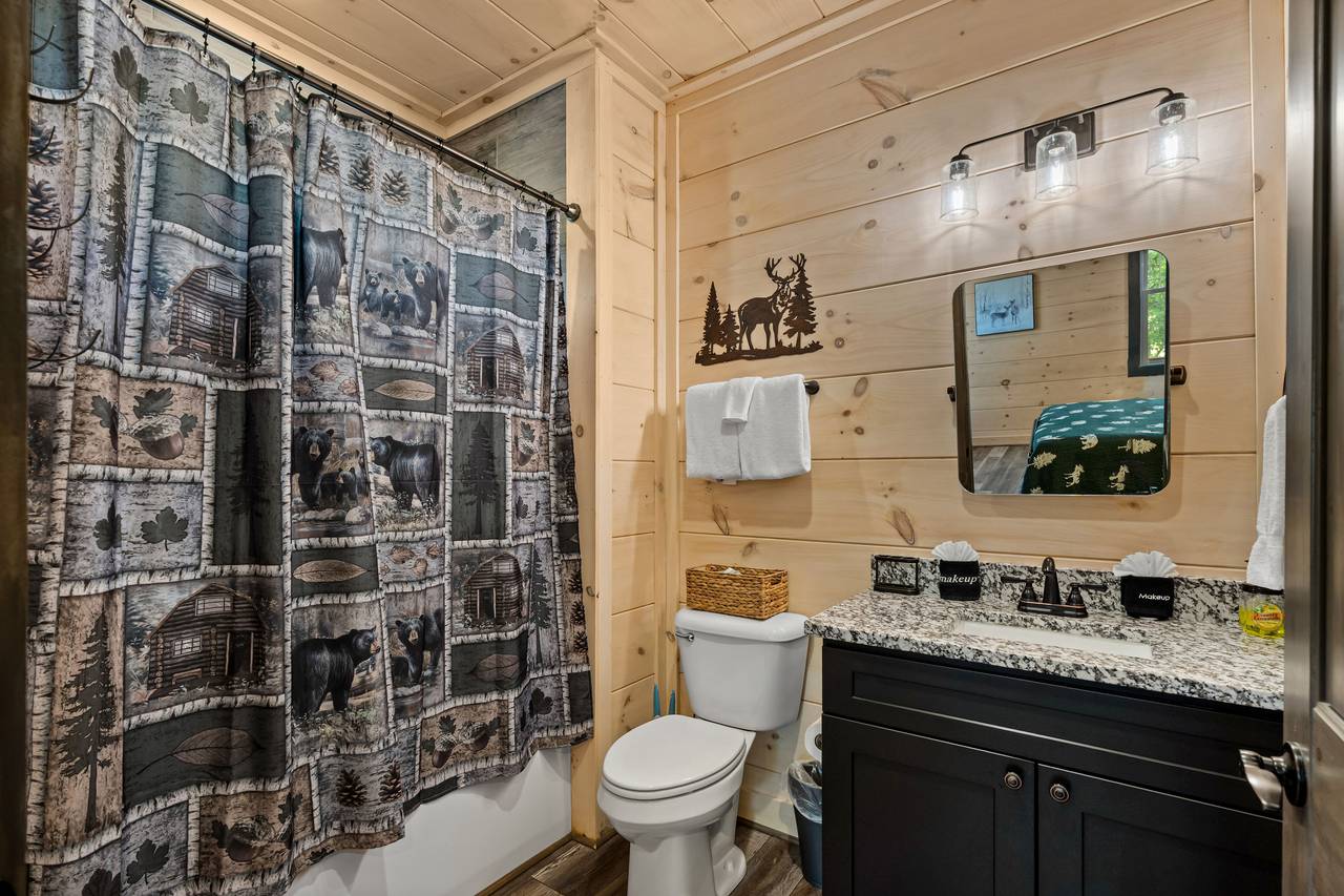 <span class="name">Private king ensuite bathroom on the upper level</span> <span class="name">Private king ensuite bathroom on the upper level</span>