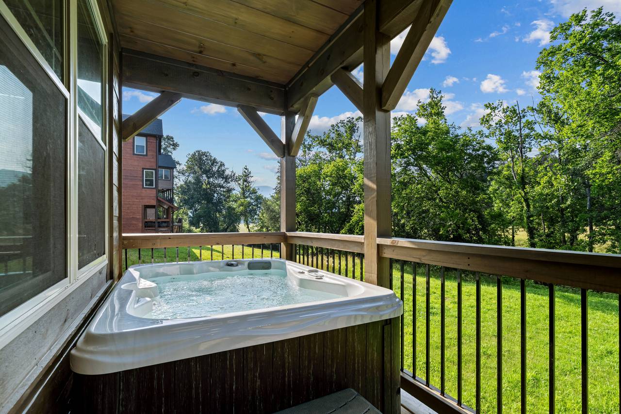 <span class="name">Unwind in the hot tub with the sounds of the creek below</span> <span class="name">Unwind in the hot tub with the sounds of the creek below</span>