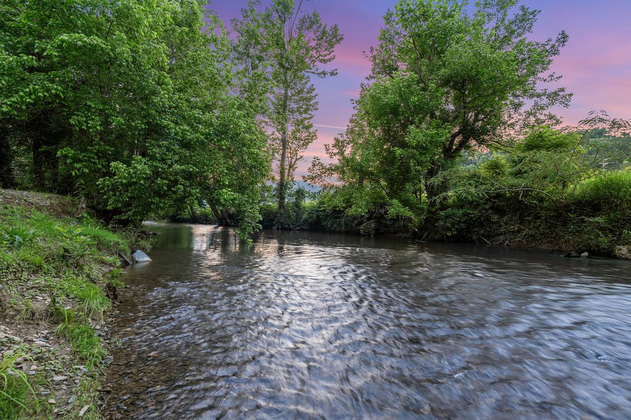 <span class="name">Creekside views just steps from your back deck</span> <span class="name">Creekside views just steps from your back deck</span>