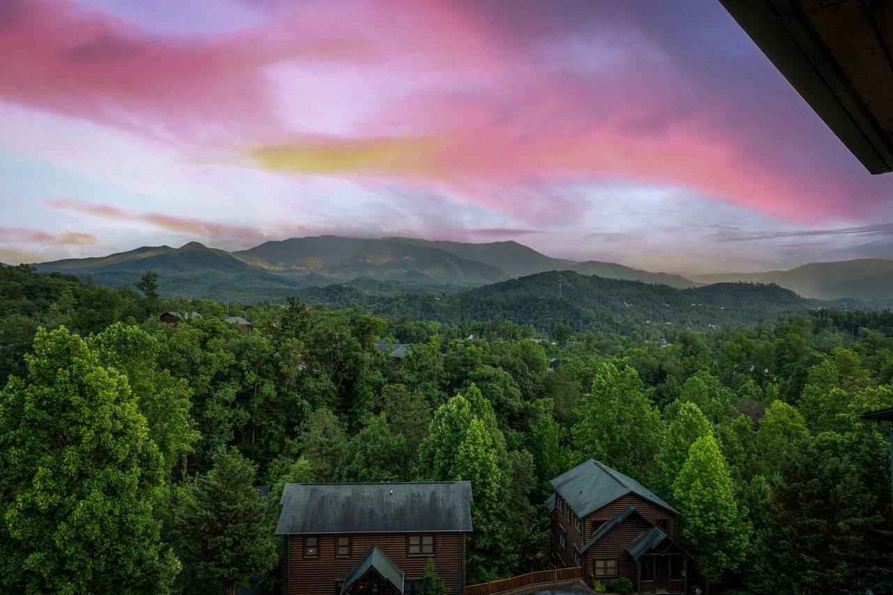 <span class="name">Evenings under the Smoky Mountain skies</span> <span class="name">Evenings under the Smoky Mountain skies</span>