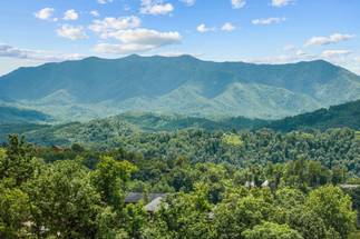 <span class="name">Beautiful views of The Great Smoky Mountains!</span> <span class="name">Beautiful views of The Great Smoky Mountains!</span>