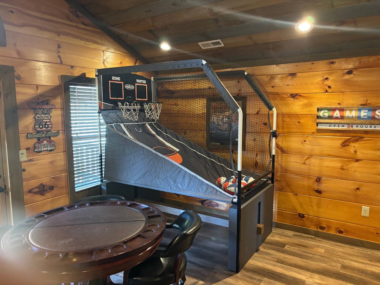 <span class="name">Hoops Basketball Arcade With Electronic Scoring</span> <span class="name">Hoops Basketball Arcade With Electronic Scoring</span>