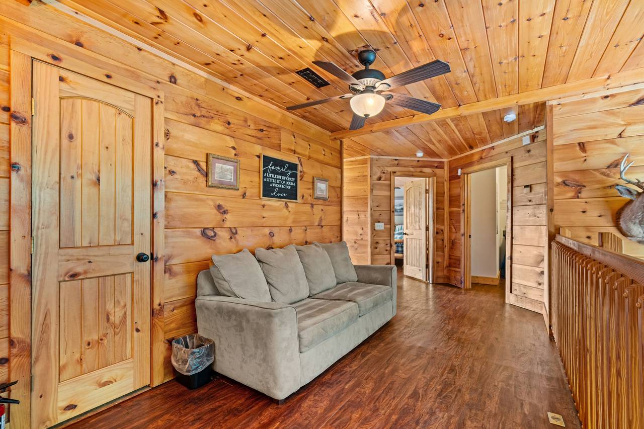 Loft with Queen Sleeper & Mountain Views Loft with Queen Sleeper & Mountain Views