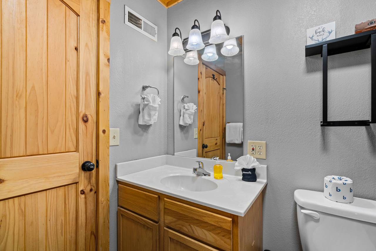 Entry level ensuite full bath with tub and shower combo Entry level ensuite full bath with tub and shower combo