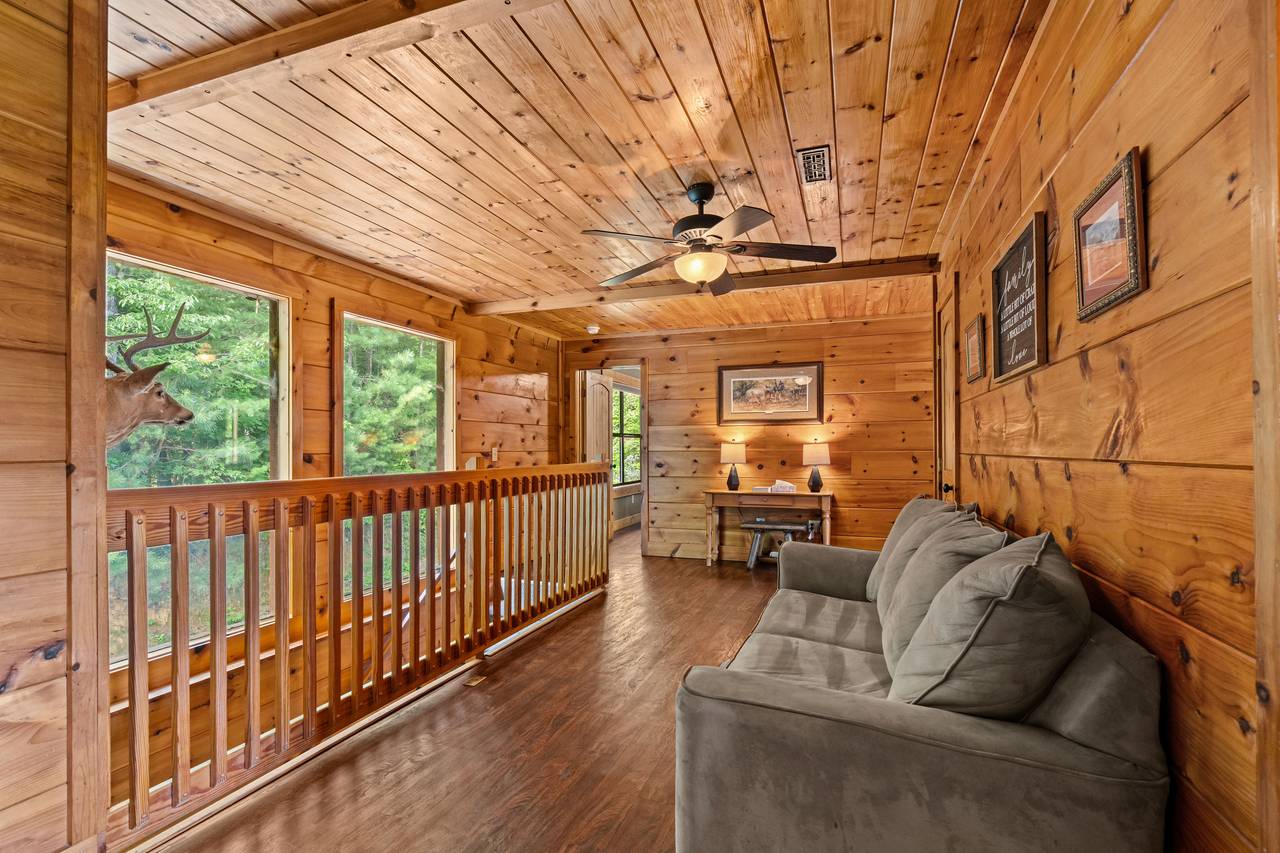 Loft with Queen Sleeper & Mountain Views Loft with Queen Sleeper & Mountain Views
