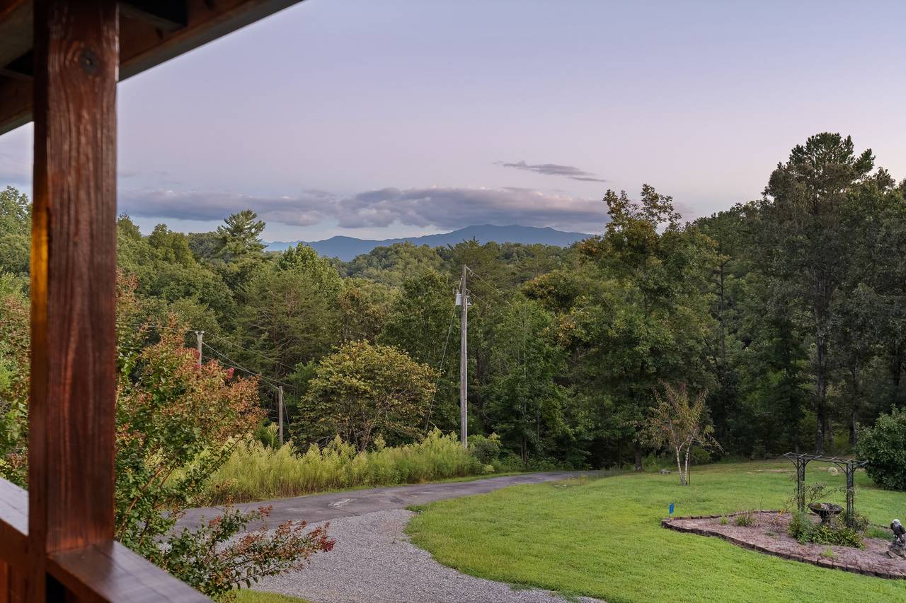 Exterior Exterior