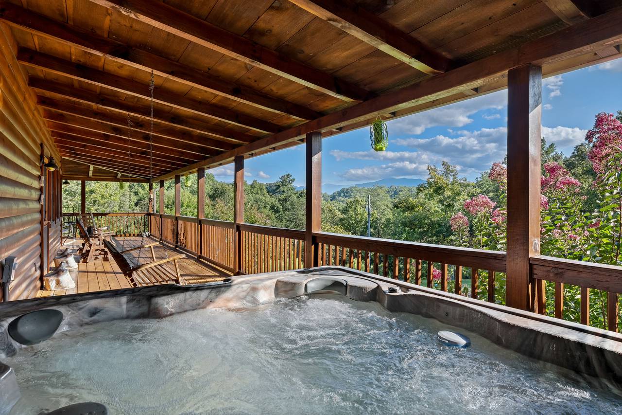 Deck with hot tub & views of Mt. Le Conte Deck with hot tub & views of Mt. Le Conte