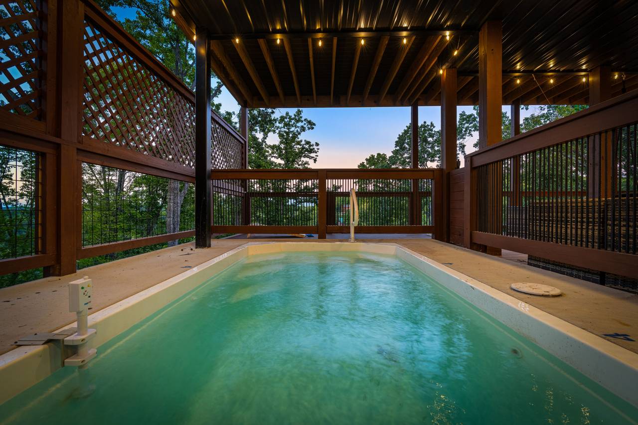 <span class="name">Romantic retreat with heated pool & covered seating area</span> <span class="name">Romantic retreat with heated pool & covered seating area</span>