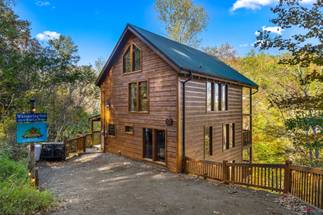 Welcome to Whispering Oak, offered by Bear Tracts! Welcome to Whispering Oak, offered by Bear Tracts!