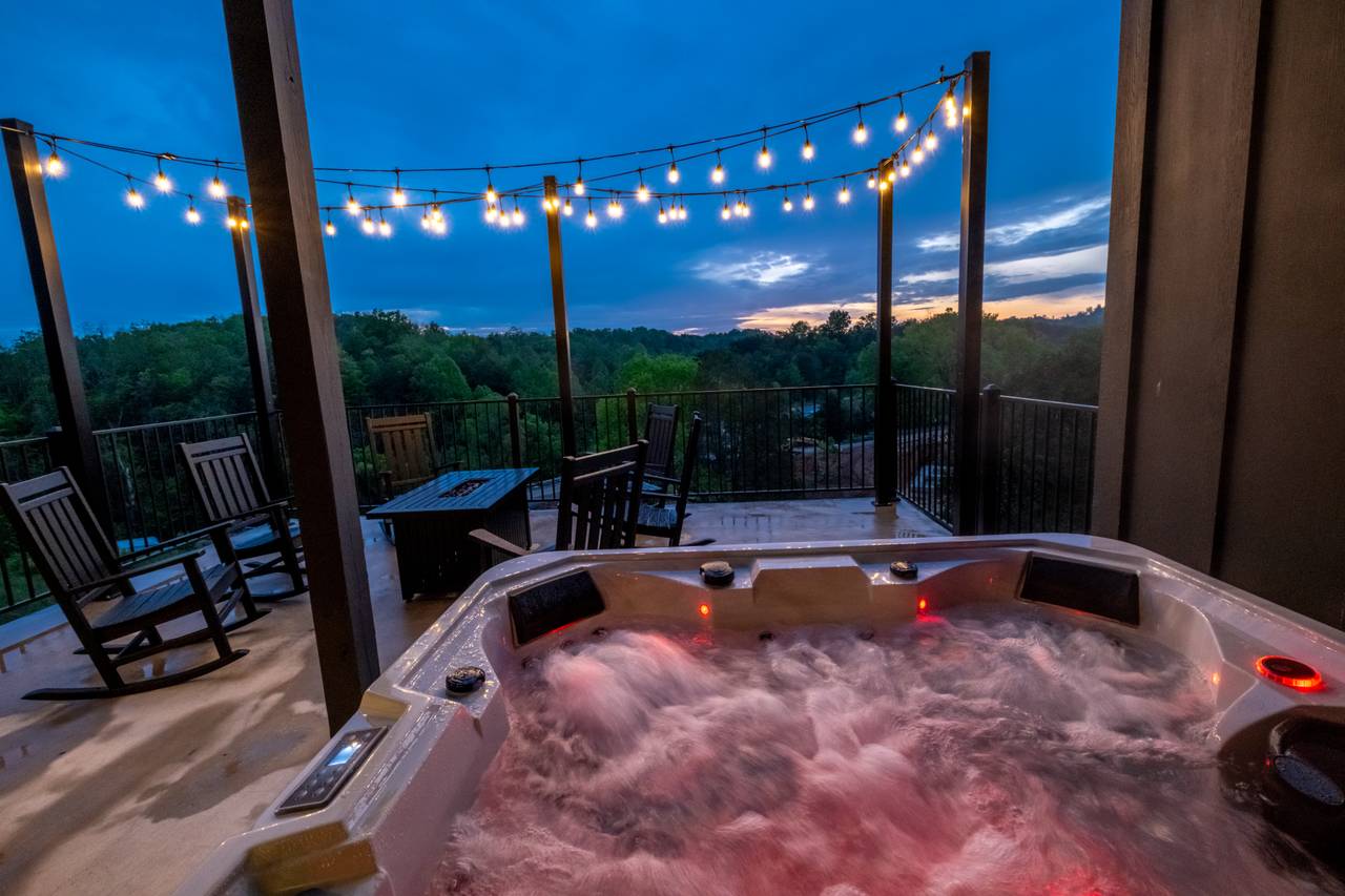 <span class="name">Private hot tub and fire pit under the Smoky Mountain skies</span> <span class="name">Private hot tub and fire pit under the Smoky Mountain skies</span>