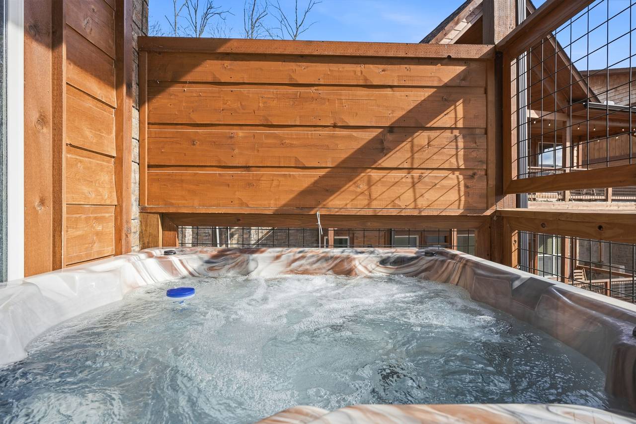 <span class="name">Hot tub soaking under Smoky skies</span> <span class="name">Hot tub soaking under Smoky skies</span>