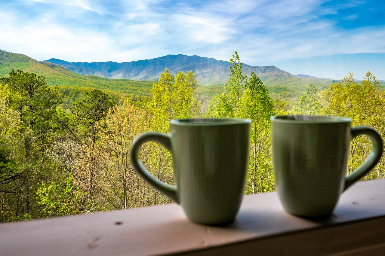 Wake up to beautiful mountain scenery each morning Wake up to beautiful mountain scenery each morning