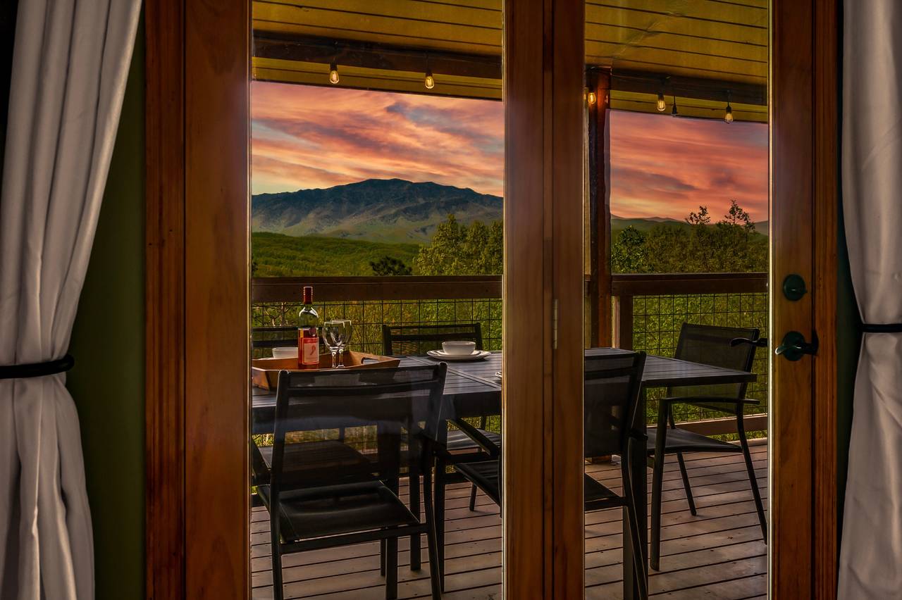 Exterior Exterior
