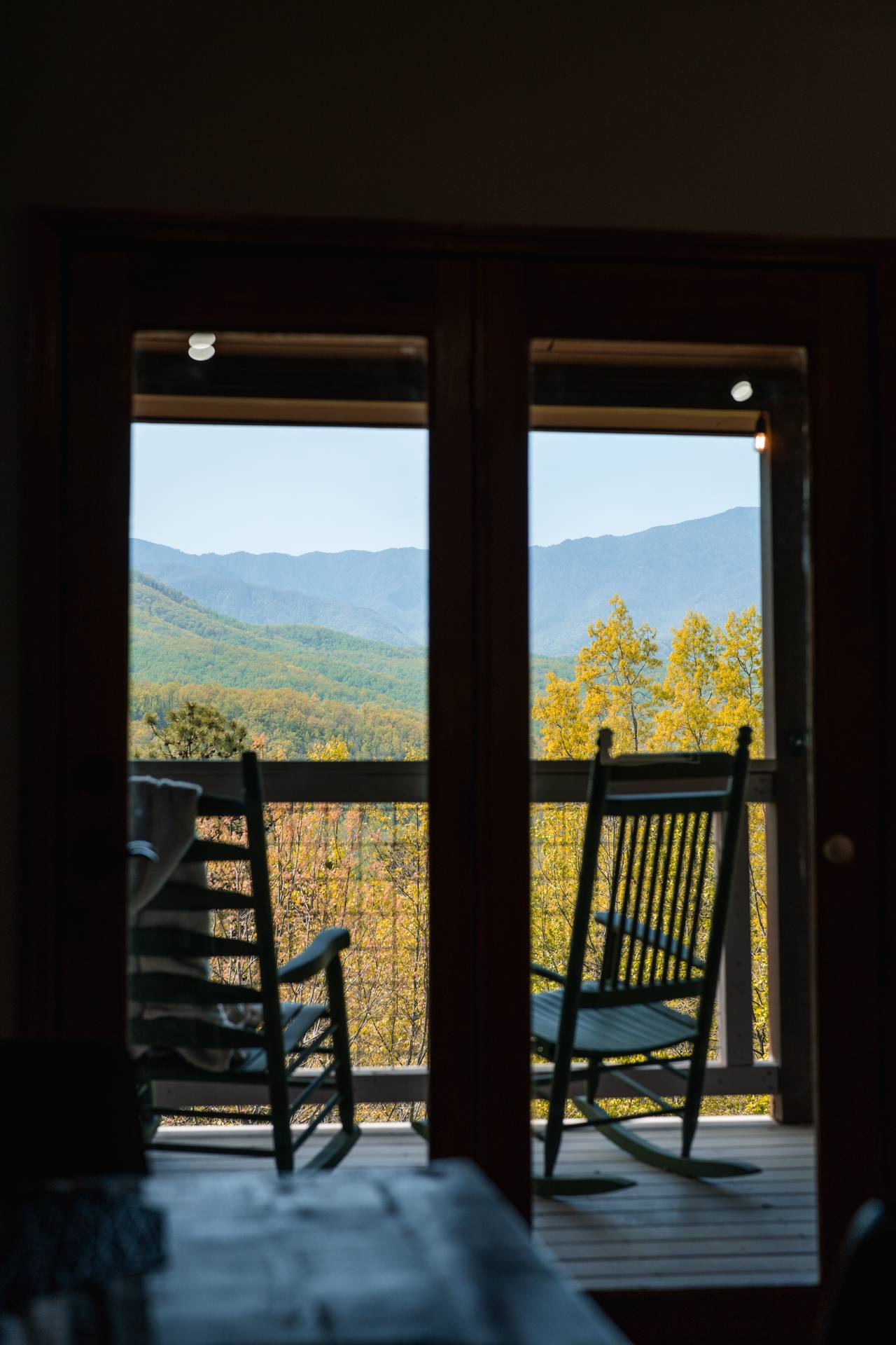 Peaceful mountain retreat surrounded by Smoky Mountain beauty Peaceful mountain retreat surrounded by Smoky Mountain beauty