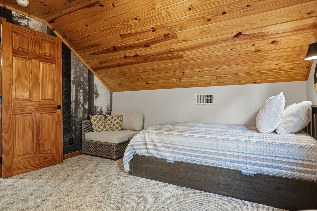 Twin trundle beds provide flexible sleeping space Twin trundle beds provide flexible sleeping space