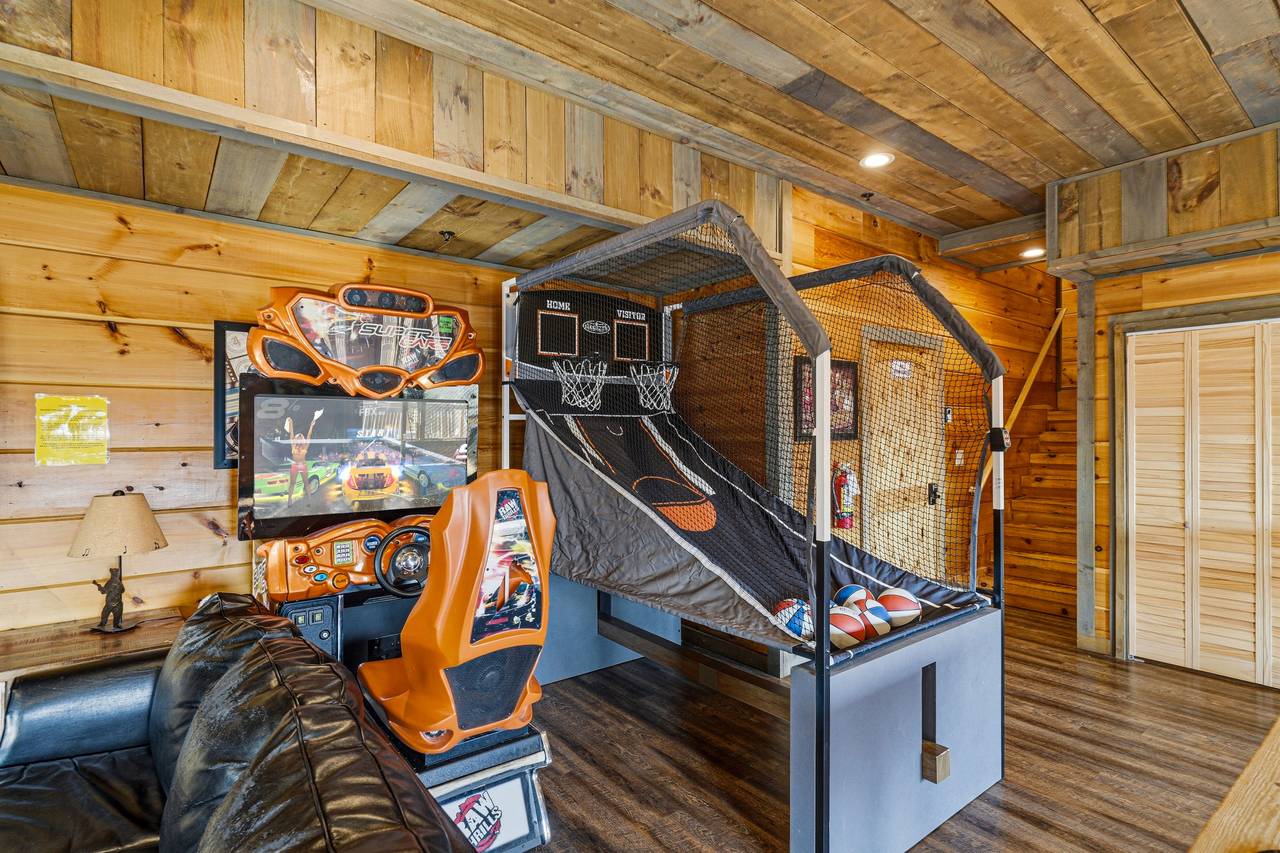 Nascar driving simulator & Hoops basketball arcade Nascar driving simulator & Hoops basketball arcade