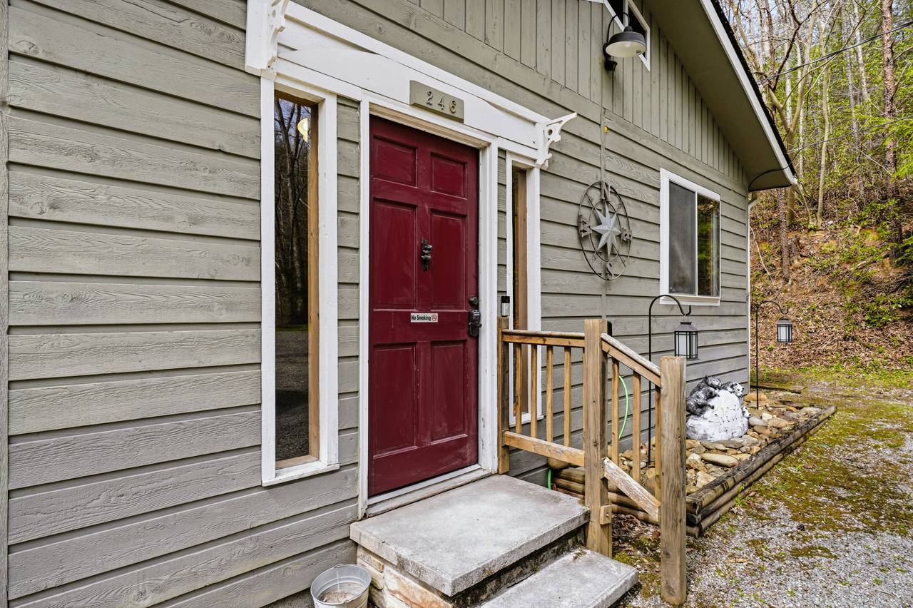 Exterior Exterior