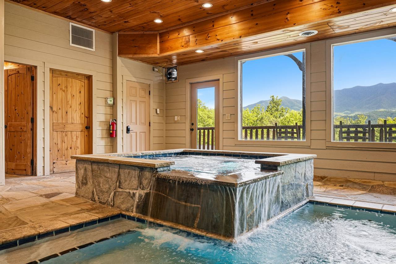 Waterfall Feature & Color-Changing Pool Lights Waterfall Feature & Color-Changing Pool Lights