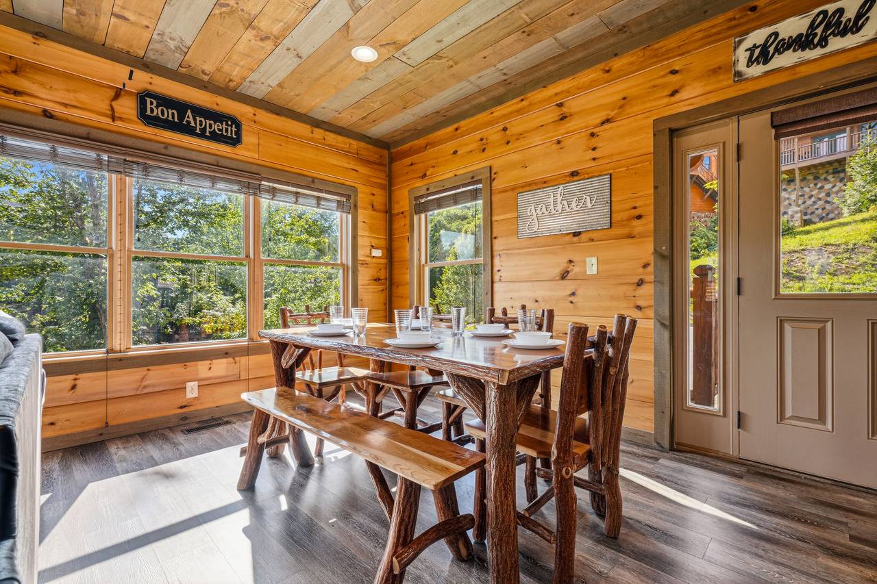 Mountain-Style Dining Table With Bench Seating Mountain-Style Dining Table With Bench Seating