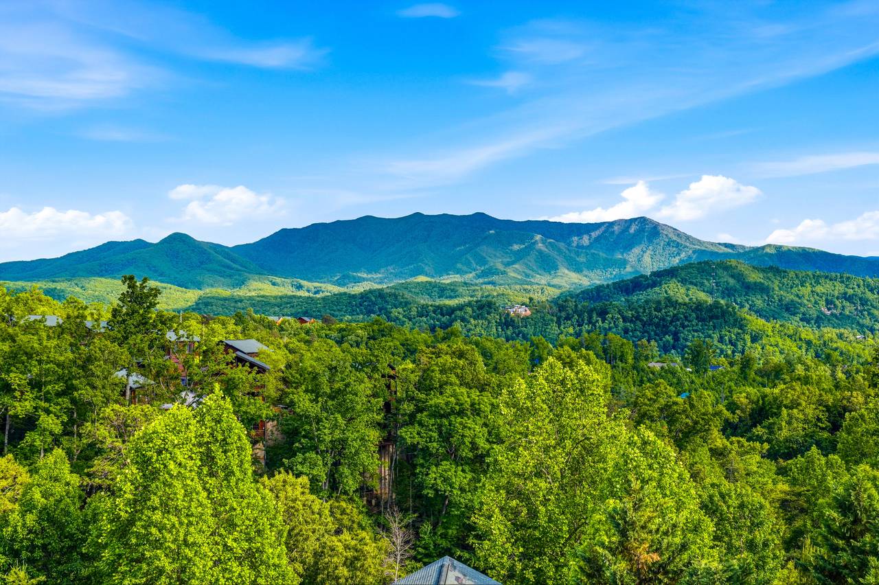 Breathtaking Mountain Views Perfect For Relaxing Breathtaking Mountain Views Perfect For Relaxing