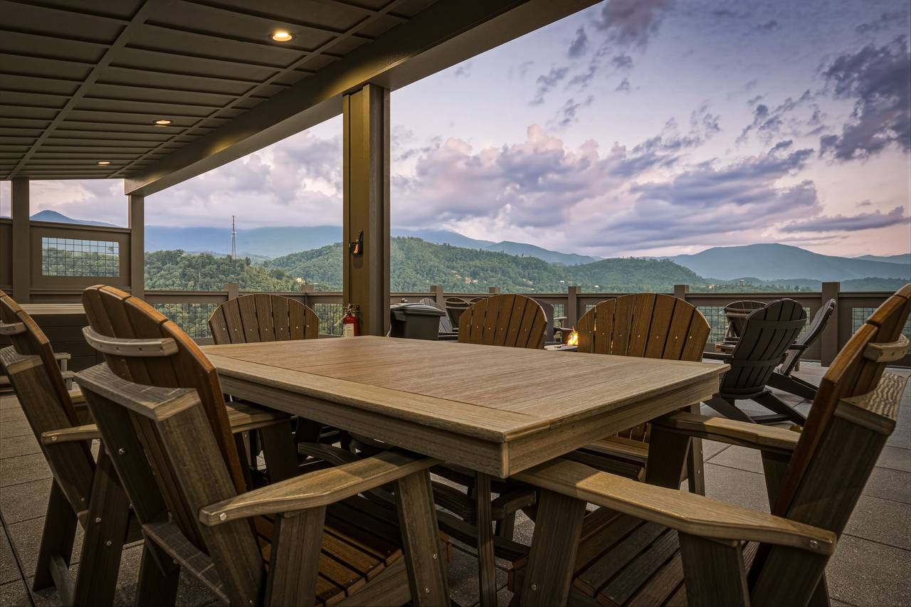 Rooftop dining is perfect for every meal Rooftop dining is perfect for every meal